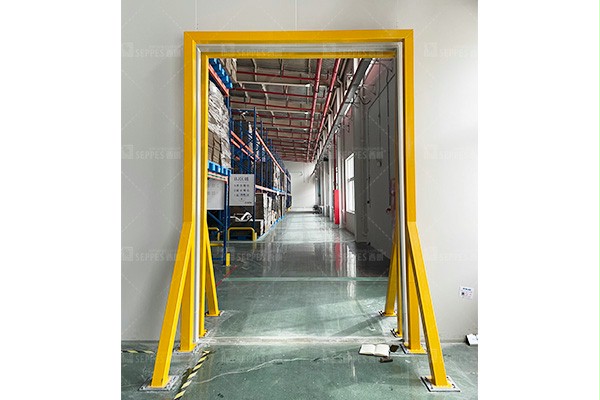 鋁合金卷簾門安裝前 鋁合金卷簾門安裝前