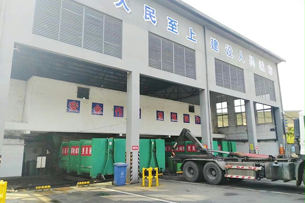 堆積快速門安裝之前 堆積快速門安裝之前