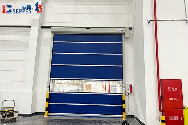 快速卷簾門