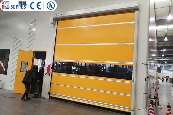 如何選擇一款靠譜的快速門？這些關鍵點必須注意